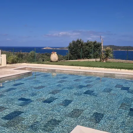 Entre Et Piscine- Climatise-vue Panoramique-piscine-plage * Cargèse
